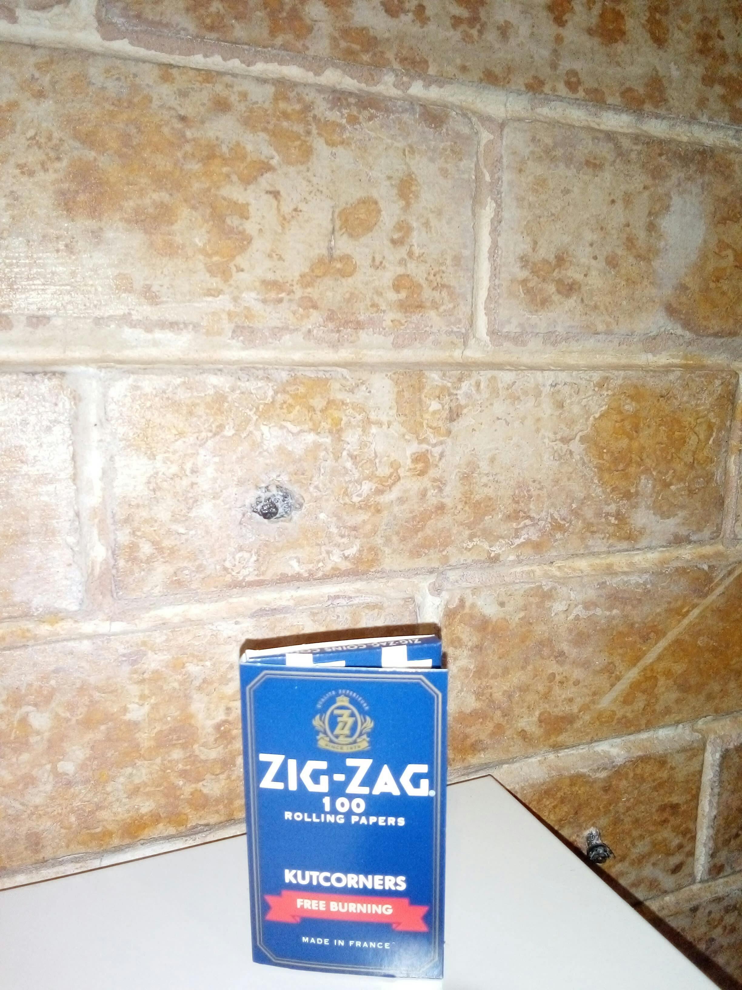 Zig Zag Blue Papers - Zig Zag Blue