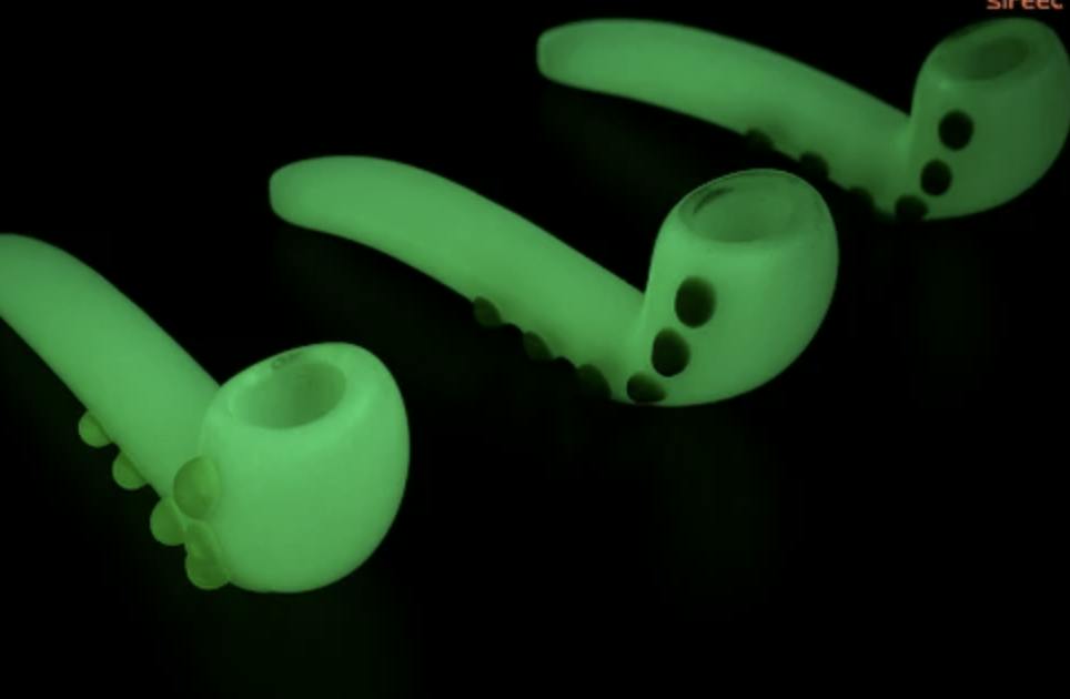 SirEEL | 6" Glow In The Dark Knuckle Sherlock Pipe | Assorted Colors