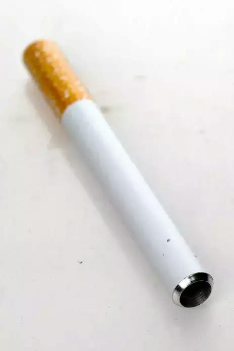 Metal One Hitter Pipe