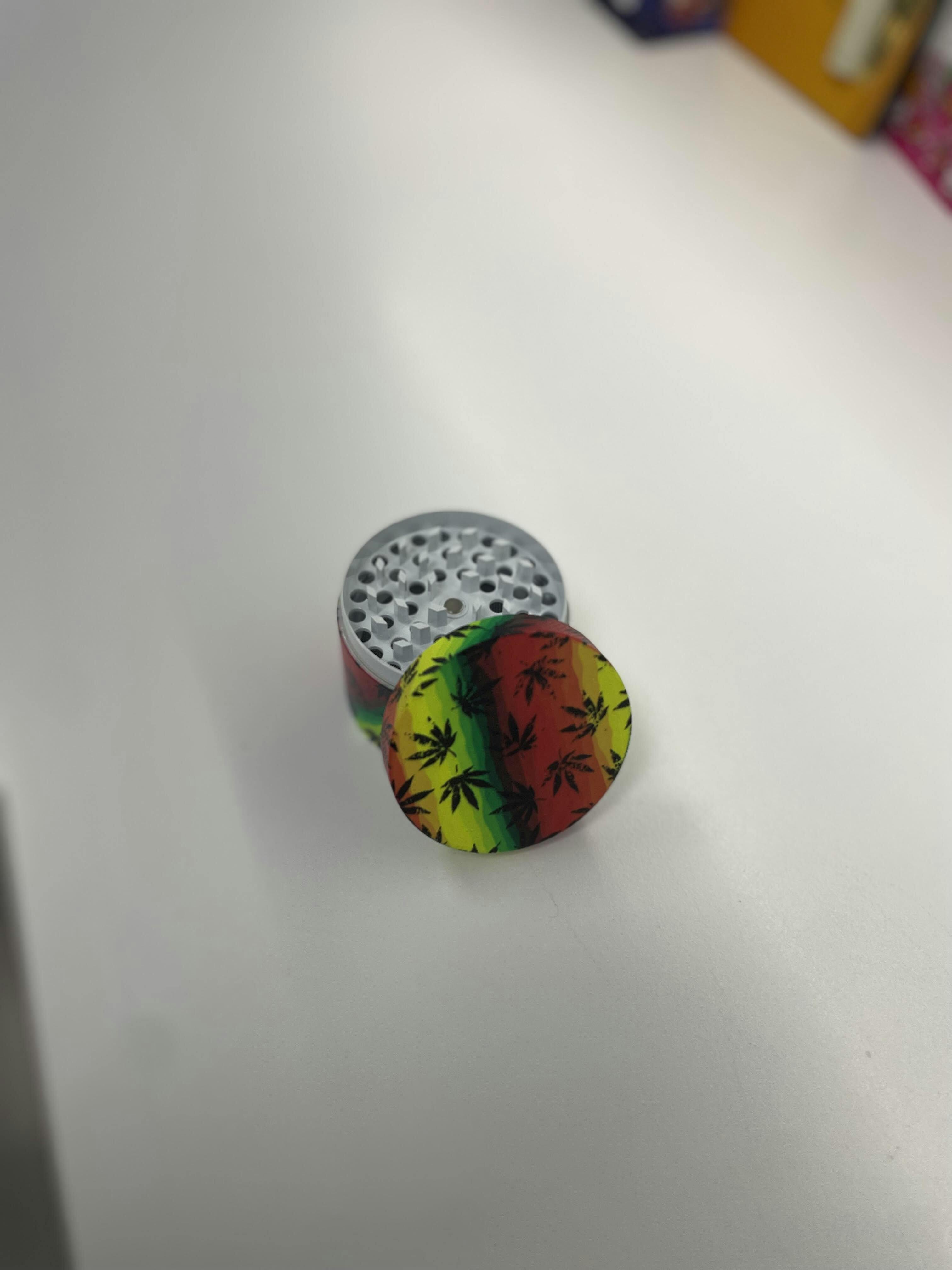METAL LEAF GRINDERS