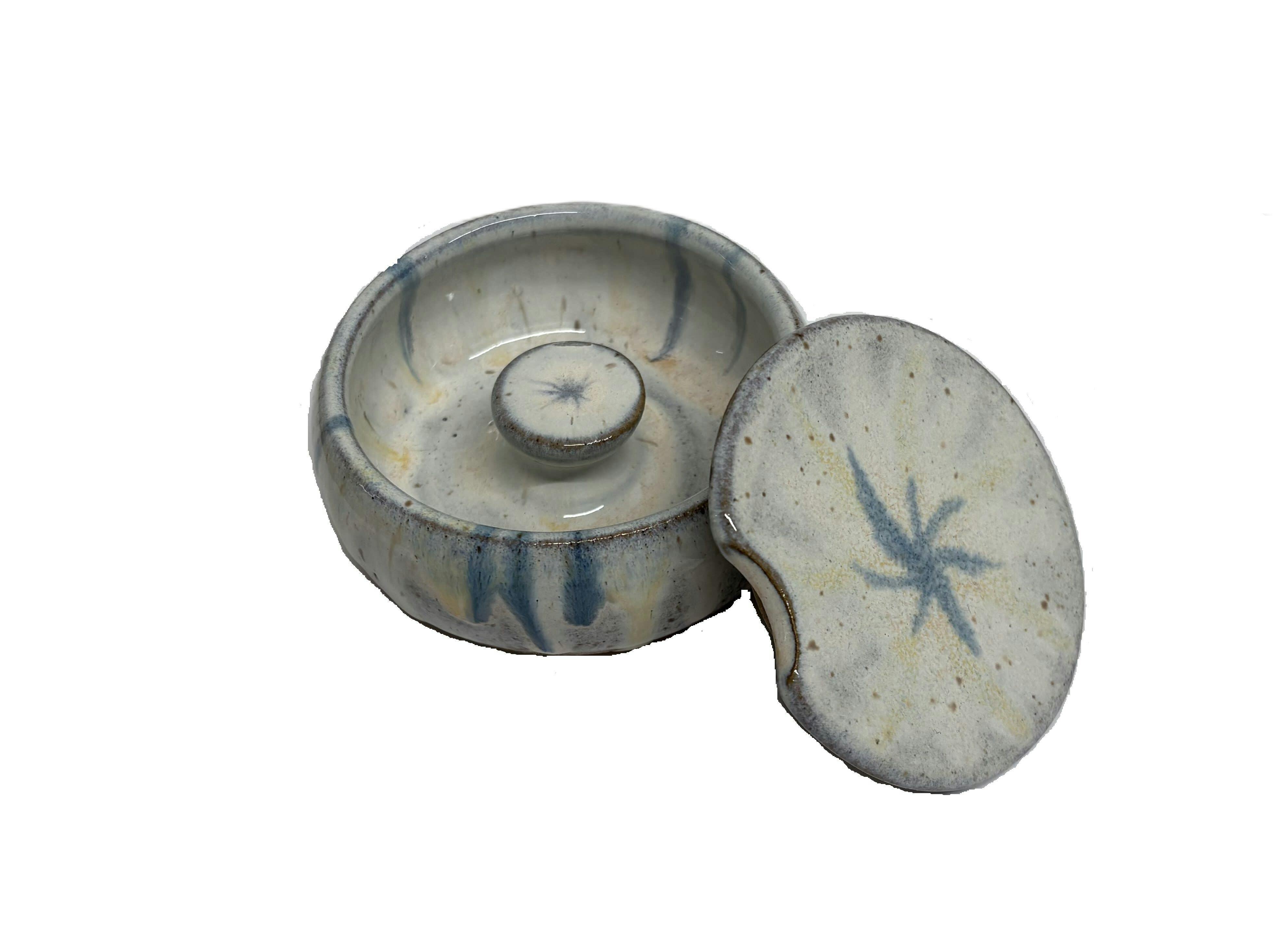 White & Blue clay ashtray with lid
