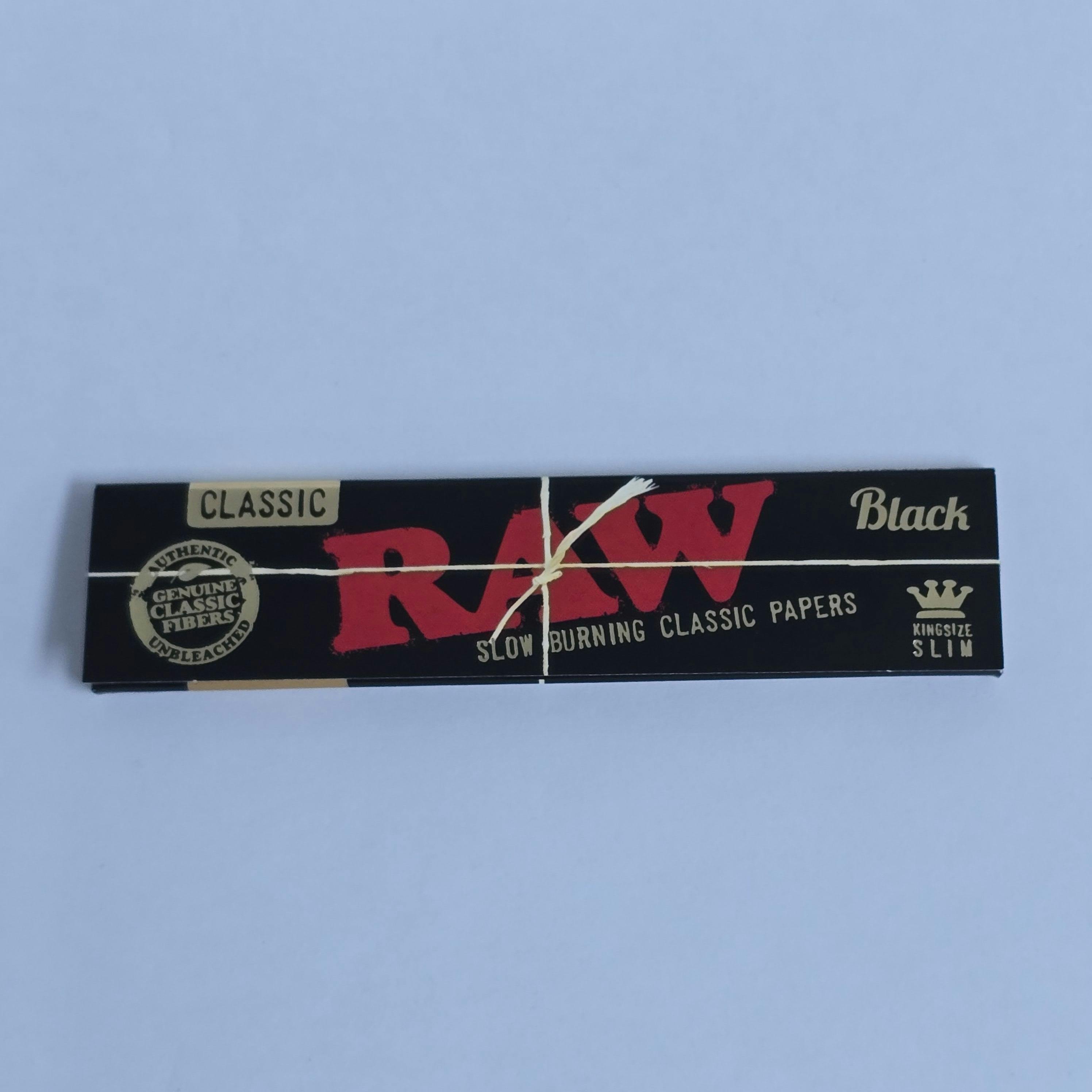 Raw Black Classic Rolling King Size Slim
