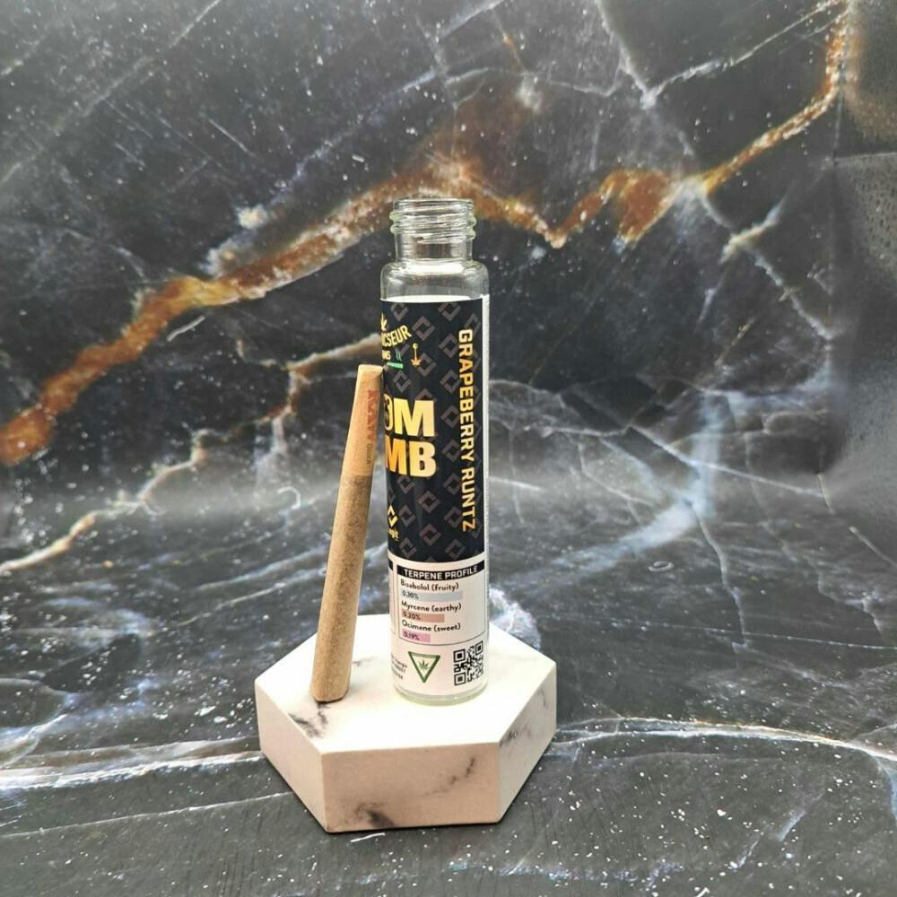 Chronicseur-Atom Bomb-Grapeberry Runtz 1.25G Resin & Bubble Hash Infused Preroll