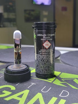 1/2 GRAM ROSIN CARTS BY ALTITUDE ORGANIC MEDICINE