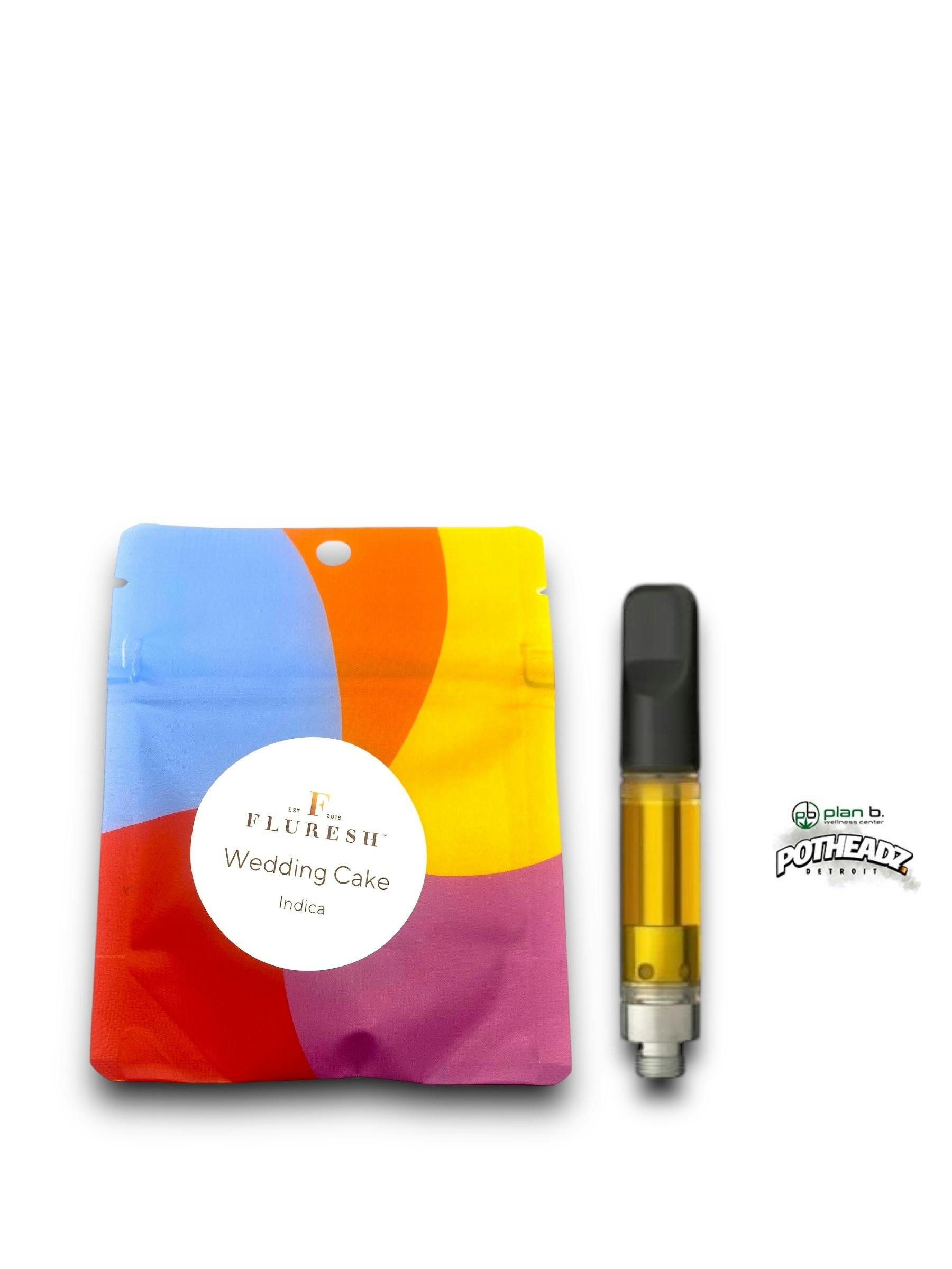 Fluresh 1g Distillate Vape Cart: Wedding Cake