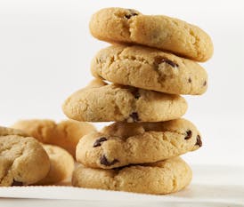Love's Oven | Chocolate Chip Cookies | 100mg