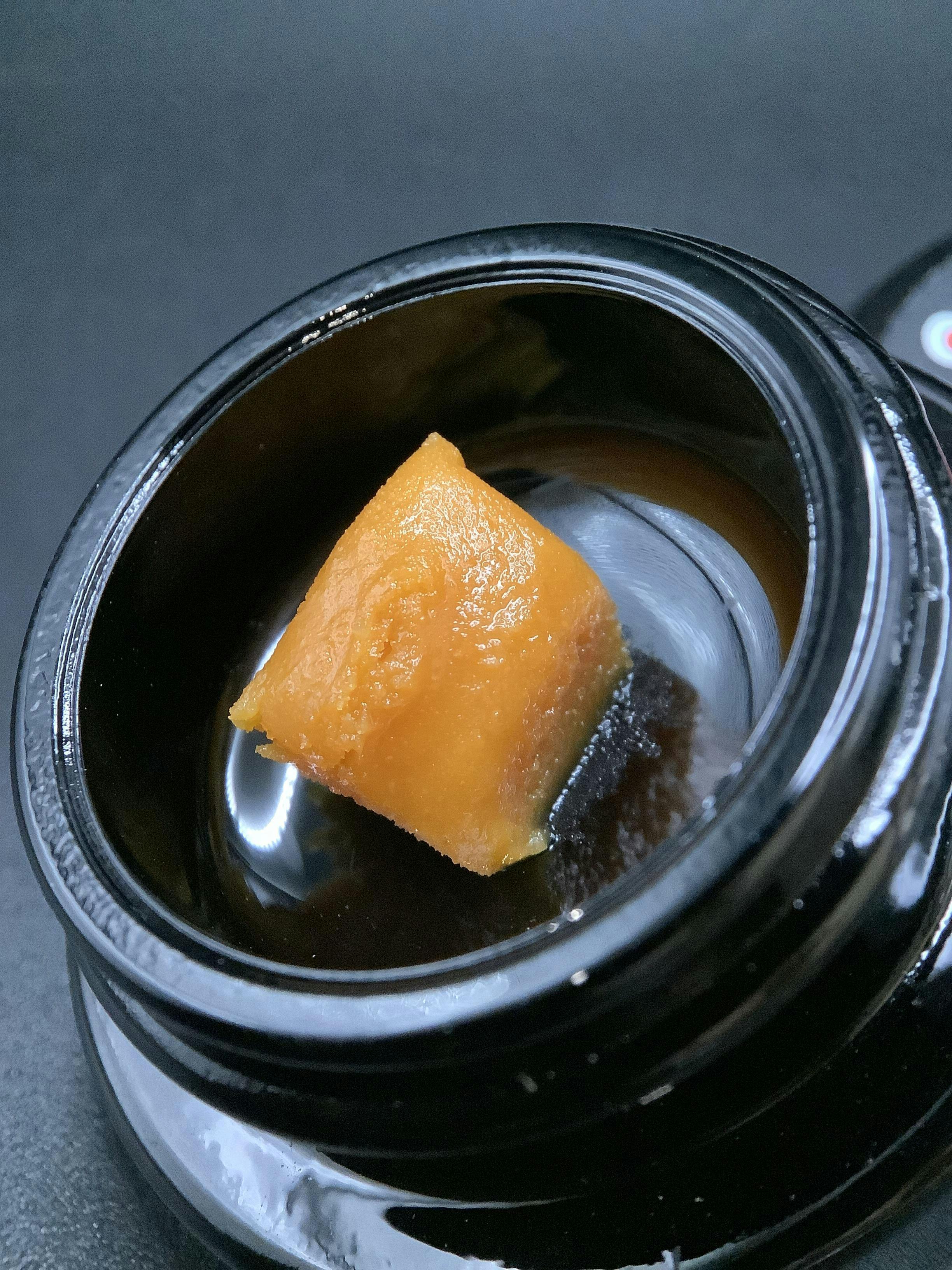 Red Shelf Special: Concentrated Colorado Wax: Sherb Cake