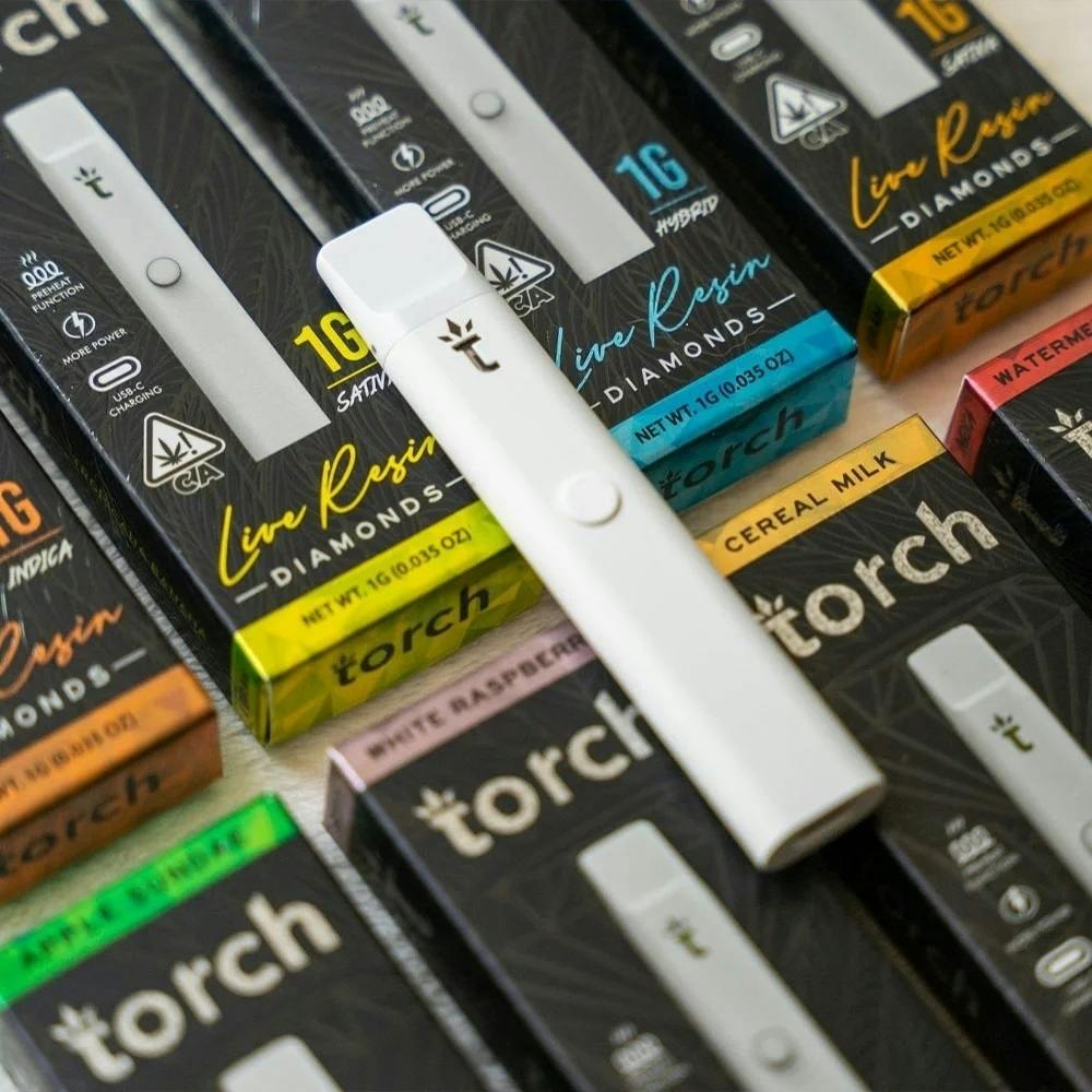 Disposable - LA Kush Cake - LIVE Diamonds - 1g - SSW - Torch