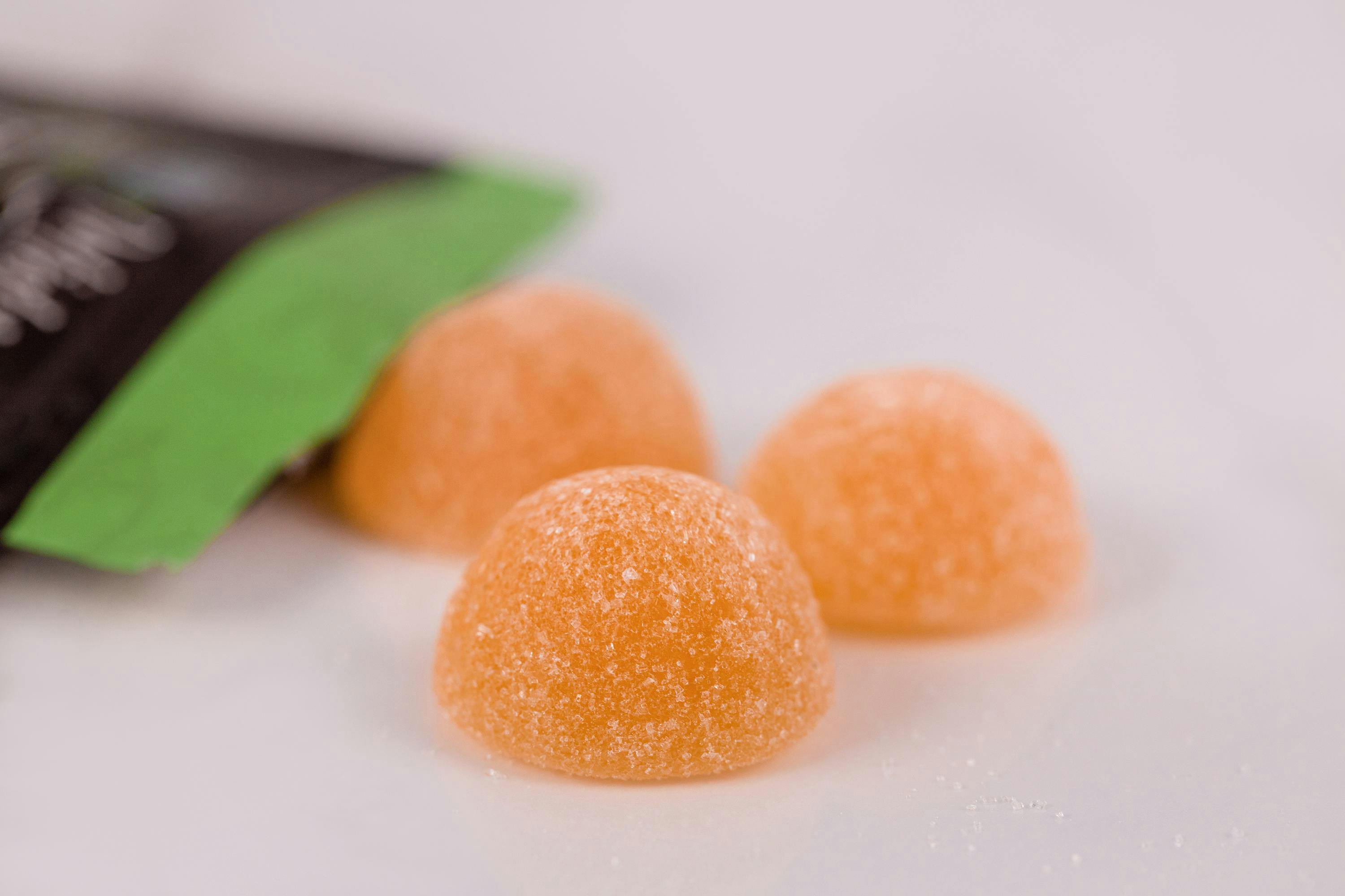Gum Drops - Passion Fruit 1:1 (Indica) | 10pk Gummies | 100mgCBD | 100mgTHC | Garden of Delight