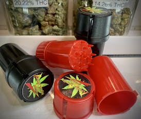 Medtainer Grinder