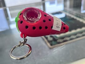 Strawberry Keychain Silicone Pipe