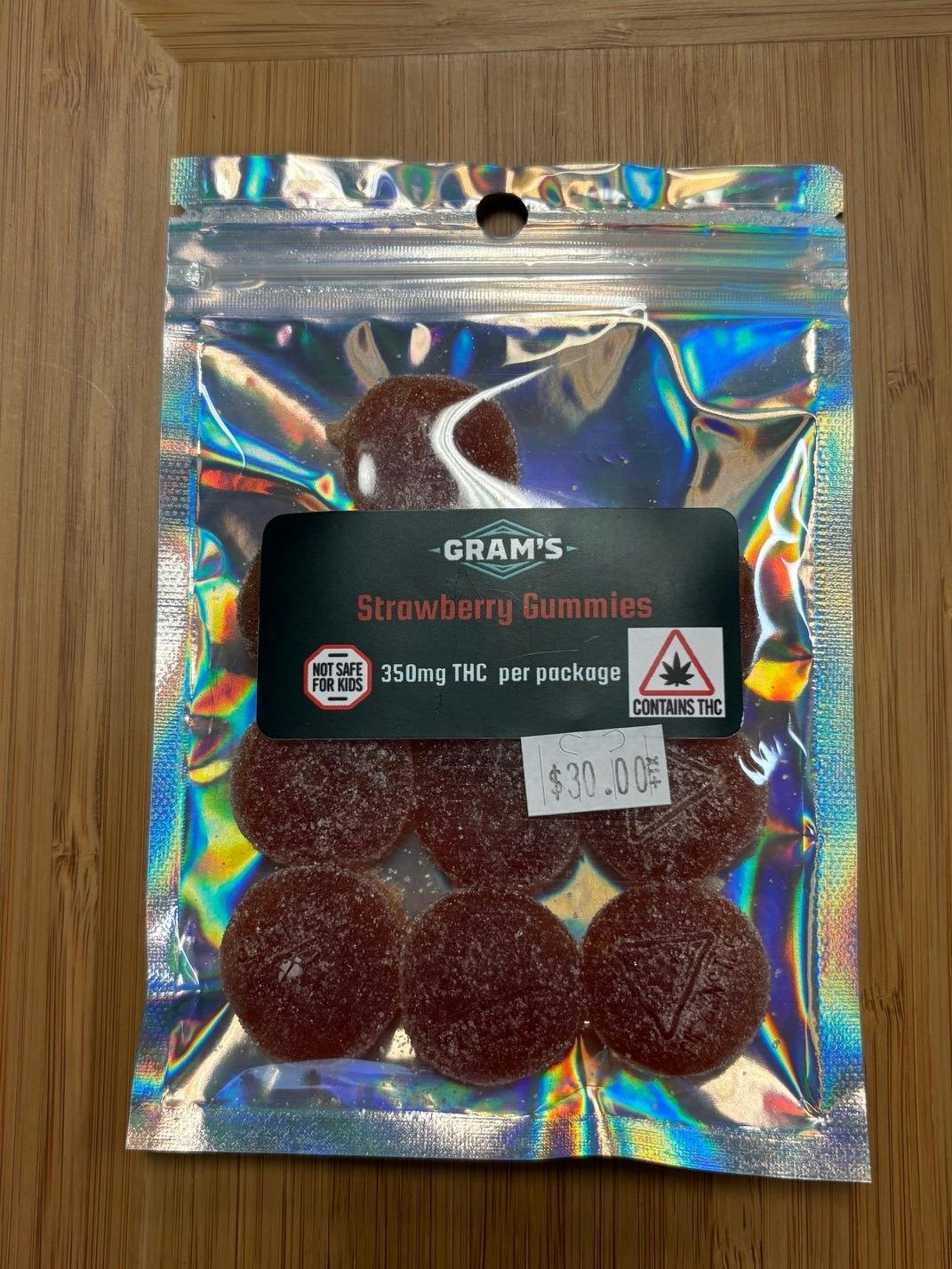 Strawberry Gummies 350mg cannabis product