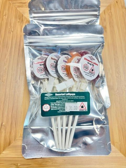 Assorted Flavor Lollipops- 5 Pack