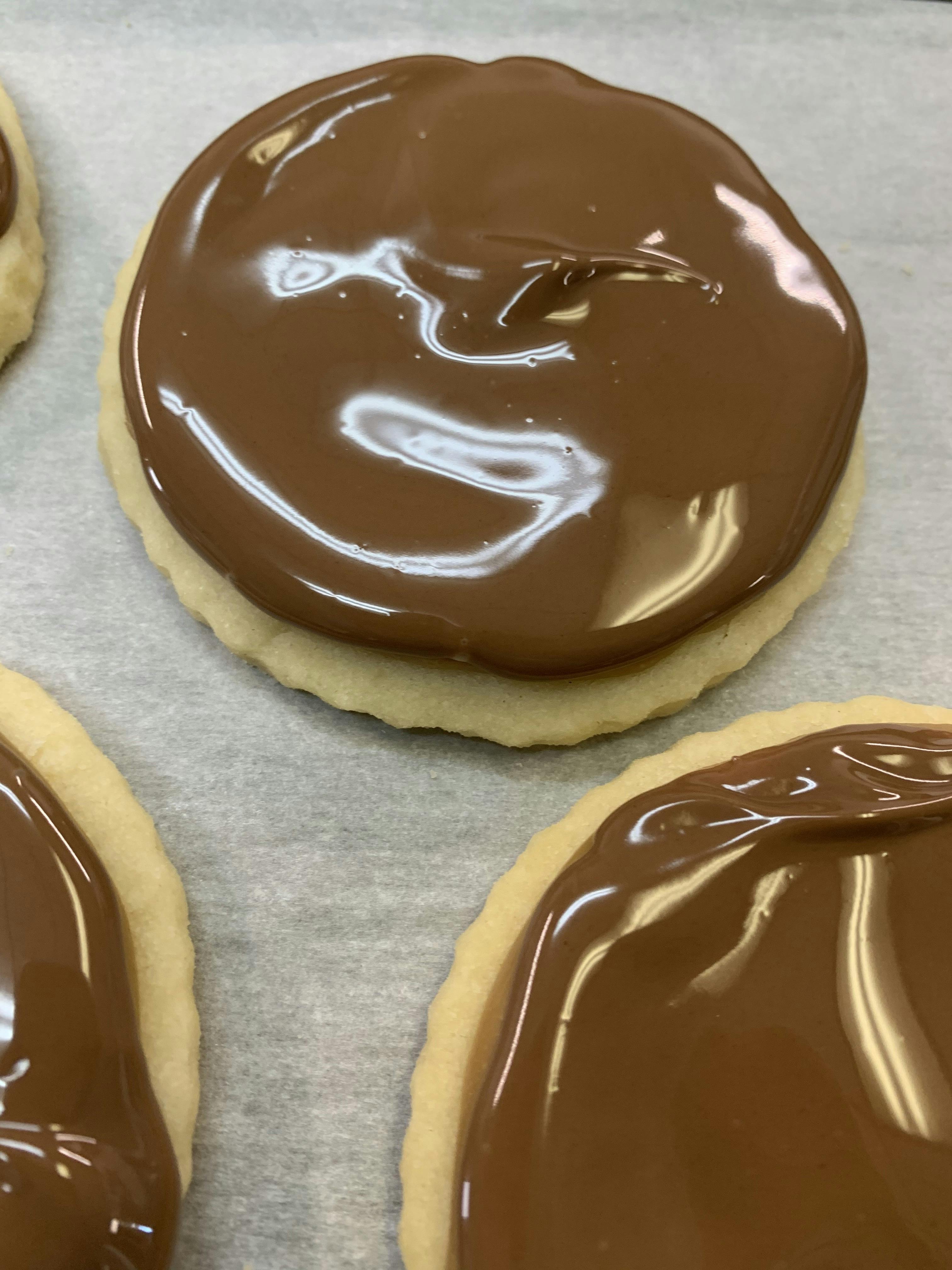 Chocolate Caramel Shortbread Cookie 100mg