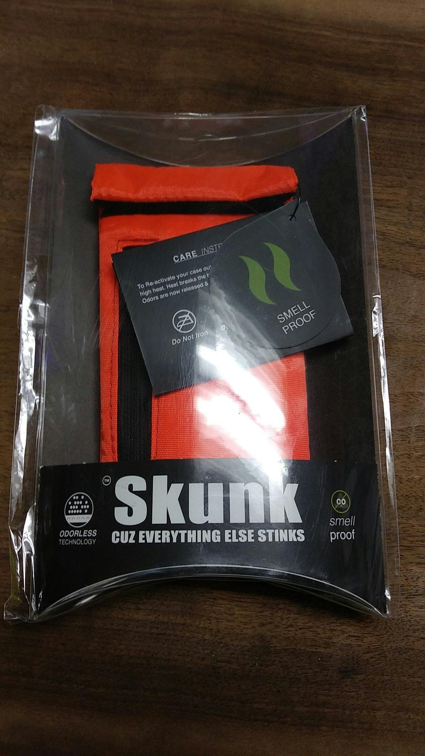Skunk Roll-up Bag