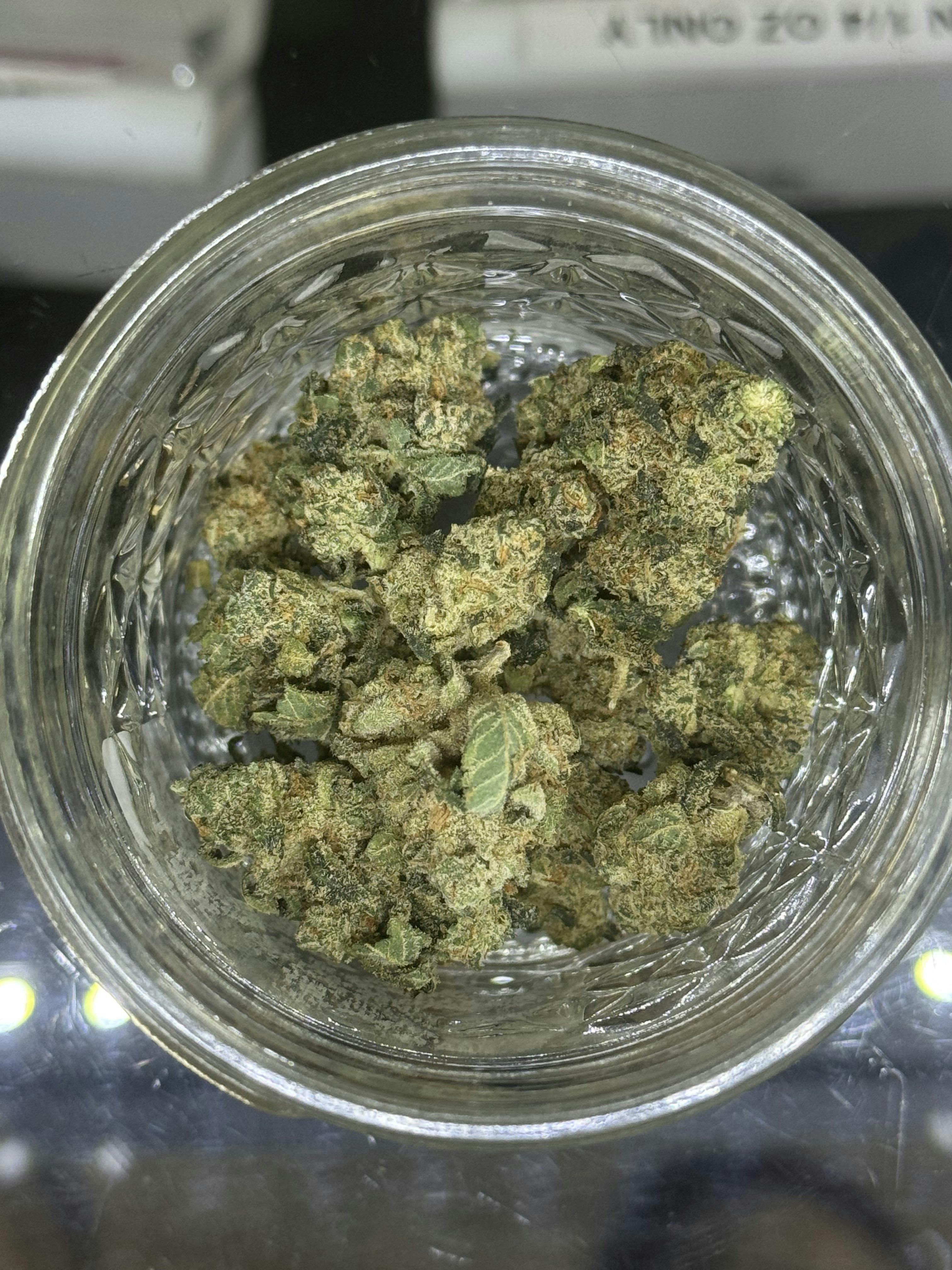 CANDY FUMES *TIER 3* (TAX INCLUDED) Cult. 7 Leaf * ( PREPACKED 1/4s ONLY )