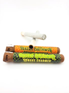 Brazen EarthwoRx Hash Hole: 2g Starfruit + .5g Fire Breathing Alien Live Hash Rosin