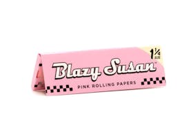 Blazy Susan - Pink Rolling Papers 1 1/4 [ALL TAXES INCLUDED]