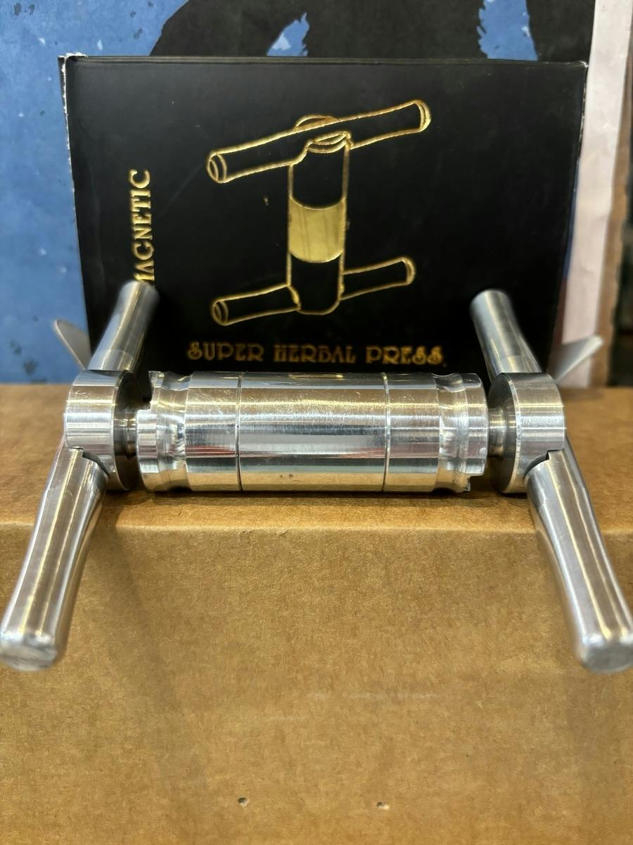 double handle pollen press