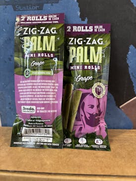PALM Zig Zag Grape Mini Rolls