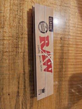 RAW King Size Slim Classic Rolling Papers
