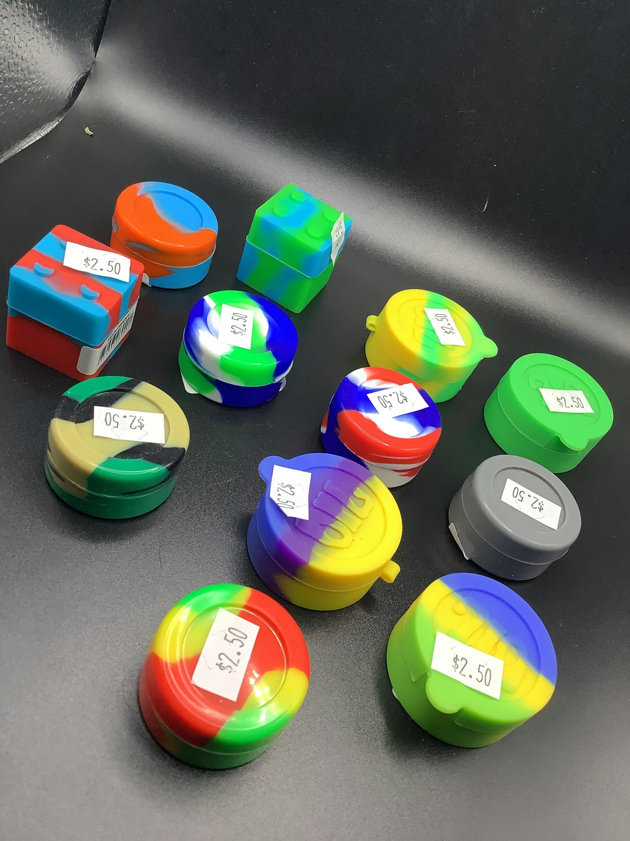 Silicone Dab Container “Assorted”