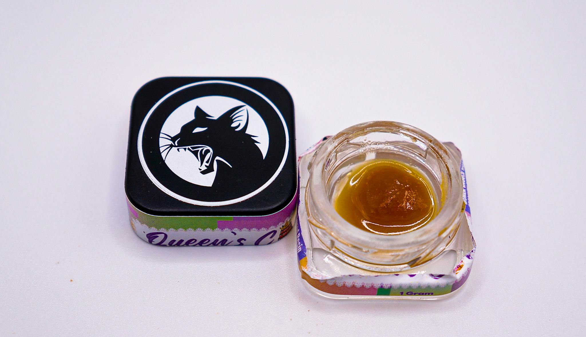 Queen's Cake | Solvent | 1g at Advanced Wellness & Dispensary