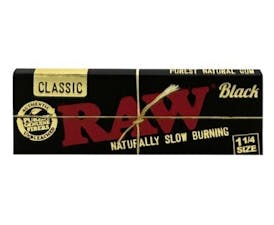 Raw - Black 1 1/4 Rolling Papers