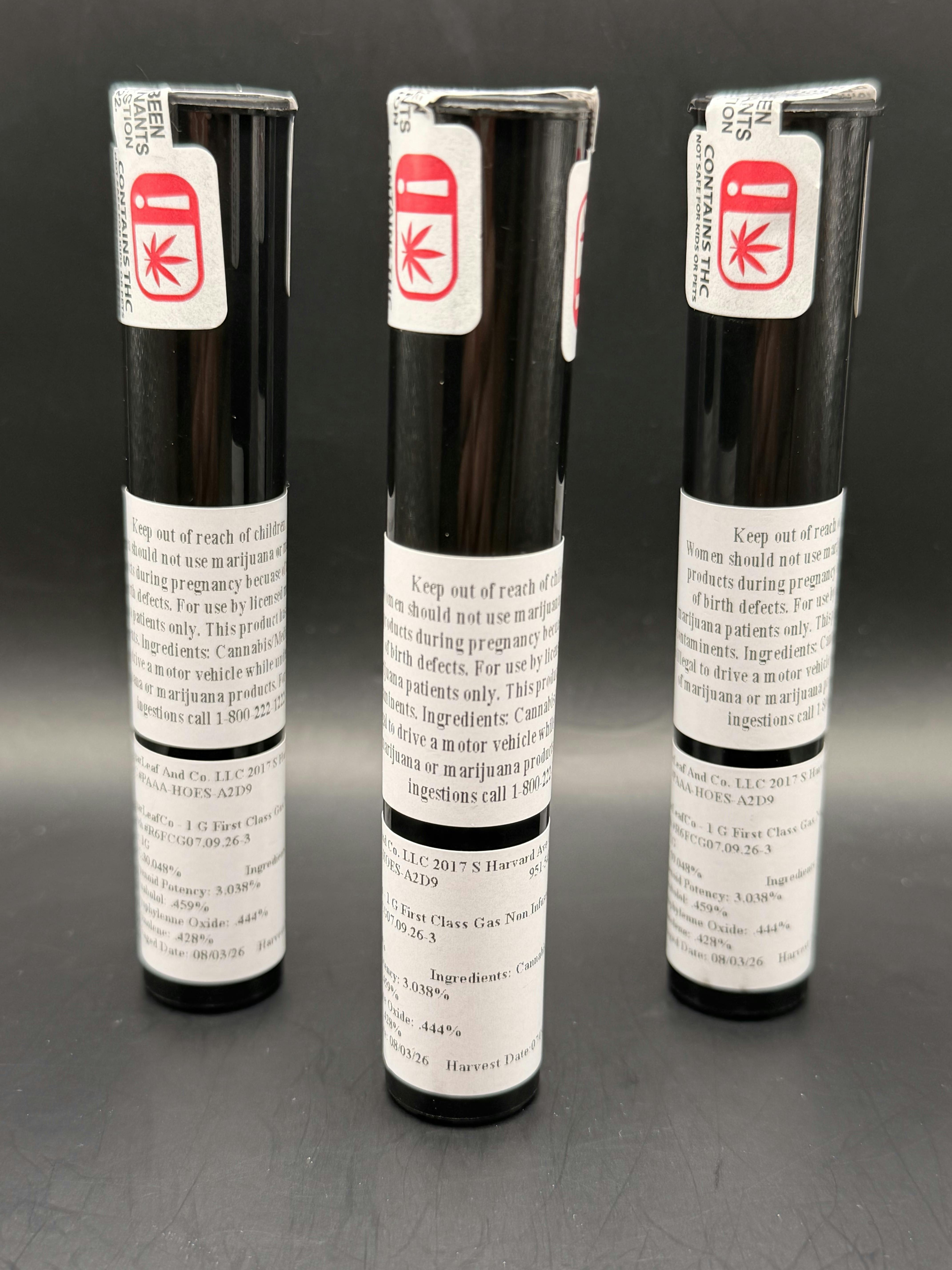 Sugar Leaf | First Class Gas | THC: 30.04% TERPS: 3.03% | 1g Flower Preroll (Tax Included)