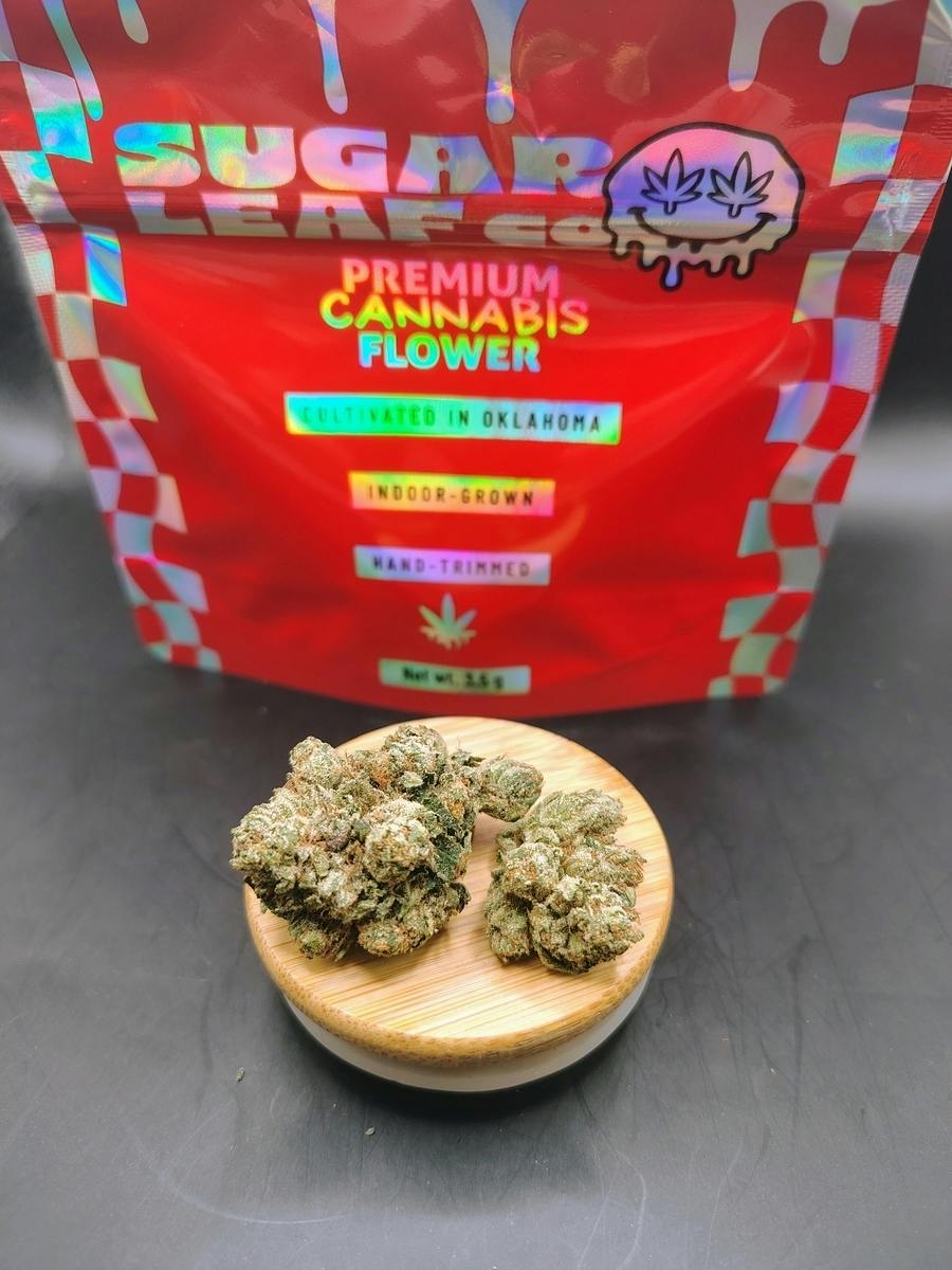 Sugar Leaf | OG KUSH (3.5g PRE-PK) | THC: 29.57% TERPS: 3.16% (Tax Included)
