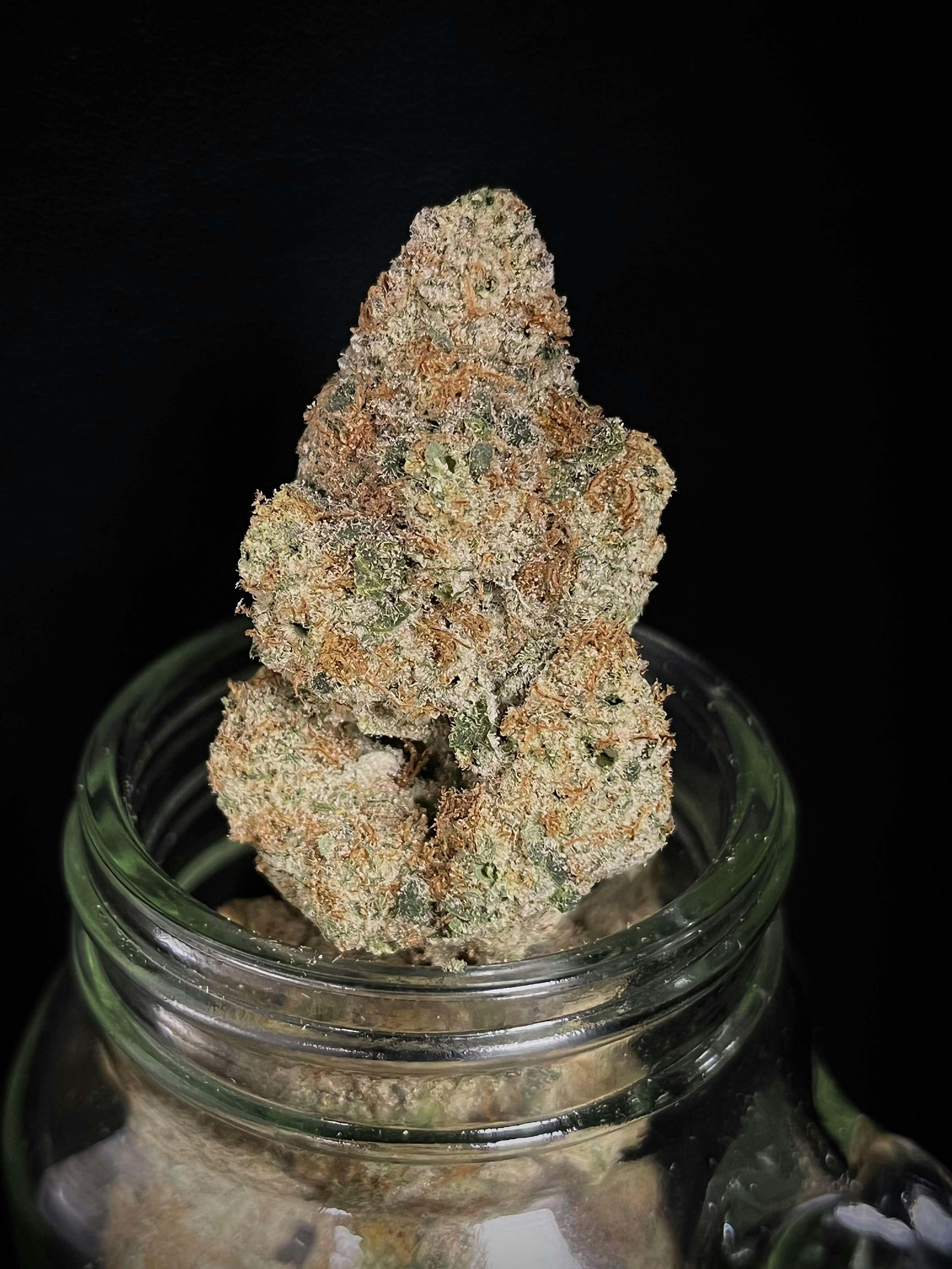 Soap Animal Mints x Kush Cherry Connoisseur Shelf