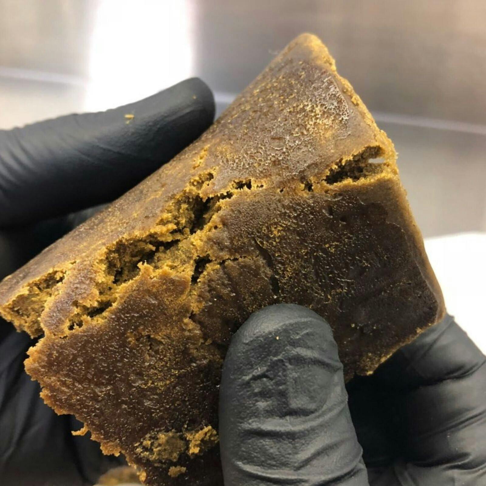 Greenery- Oozy Stix (Lebanese) cannabis product