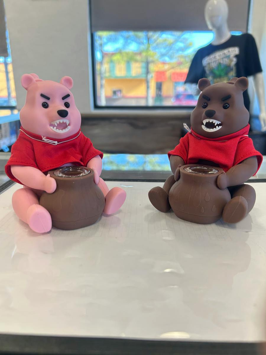 Silicone Pooh Bear Piece by Seven Star Distributor