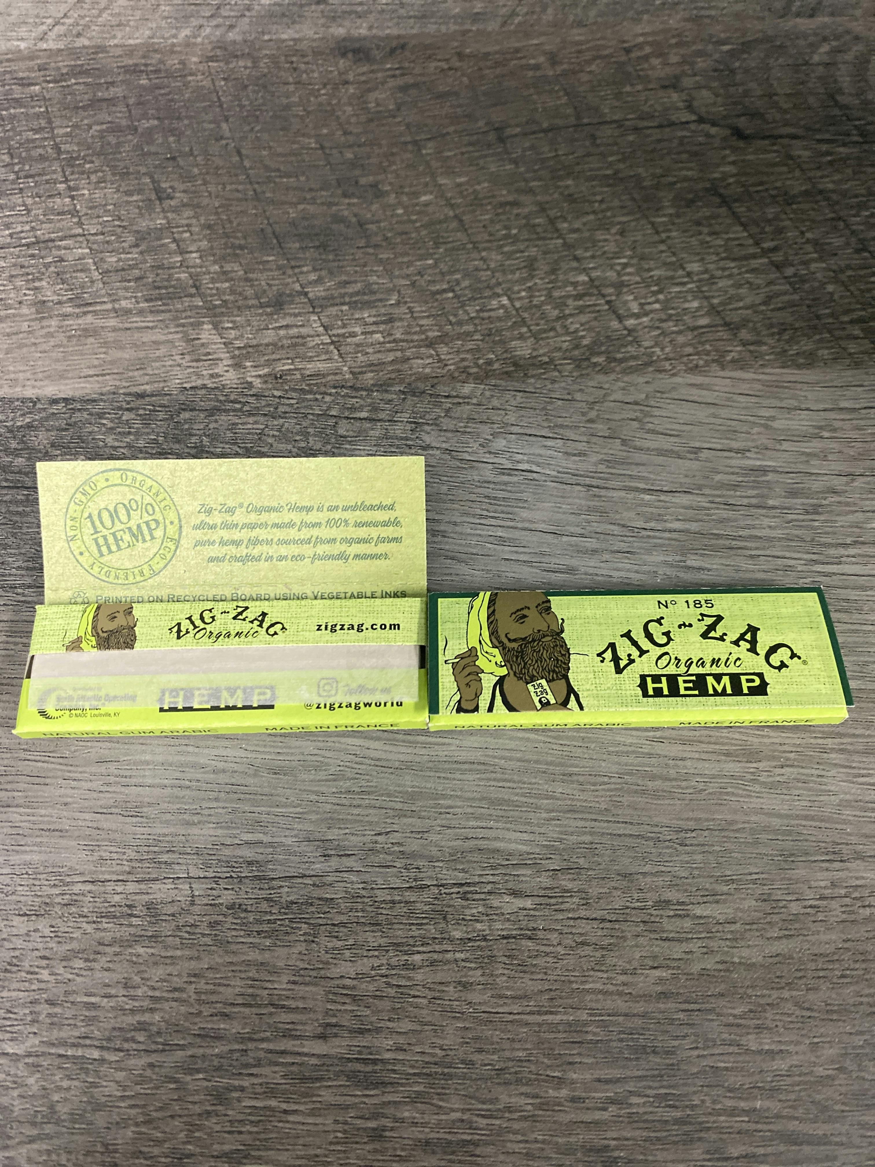 ZIG-ZAG Organic Hemp Rolling Papers - 32 Leaves Size 1 1/4