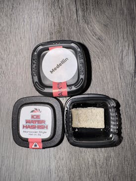 Medellin - Ice Water Hashish Moroccan Style 2g by FRAKTAL