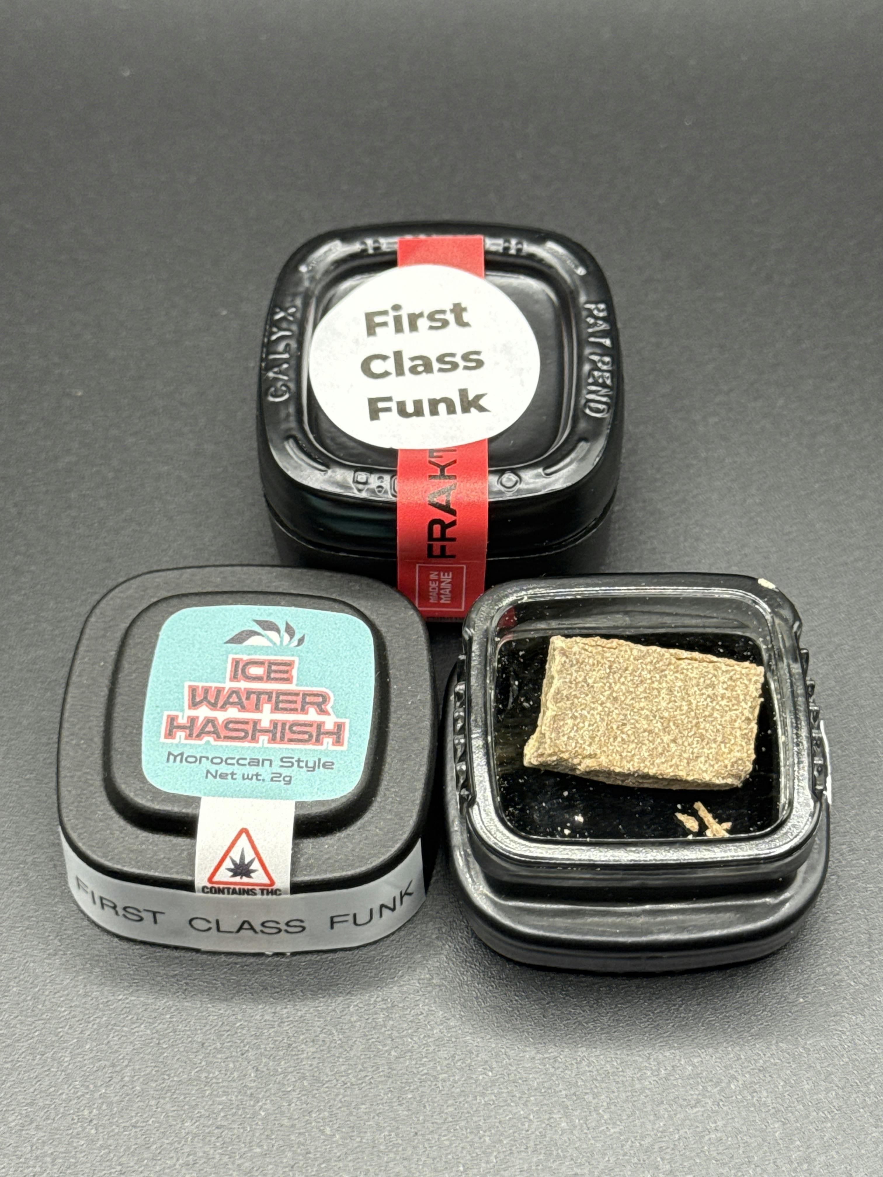First Class Funk - Ice Water Bubble Hash 2g by FRAKTAL