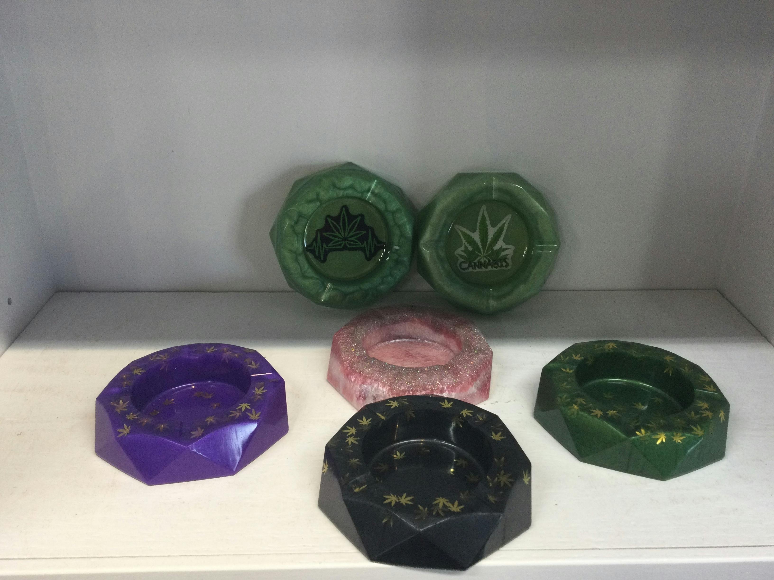 Assorted Ashtrays (medium)