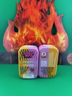 Bodega Boyz Deuces 2g live Resin Disposable Vape (Pineapple Slushie x Strawberry Milk)