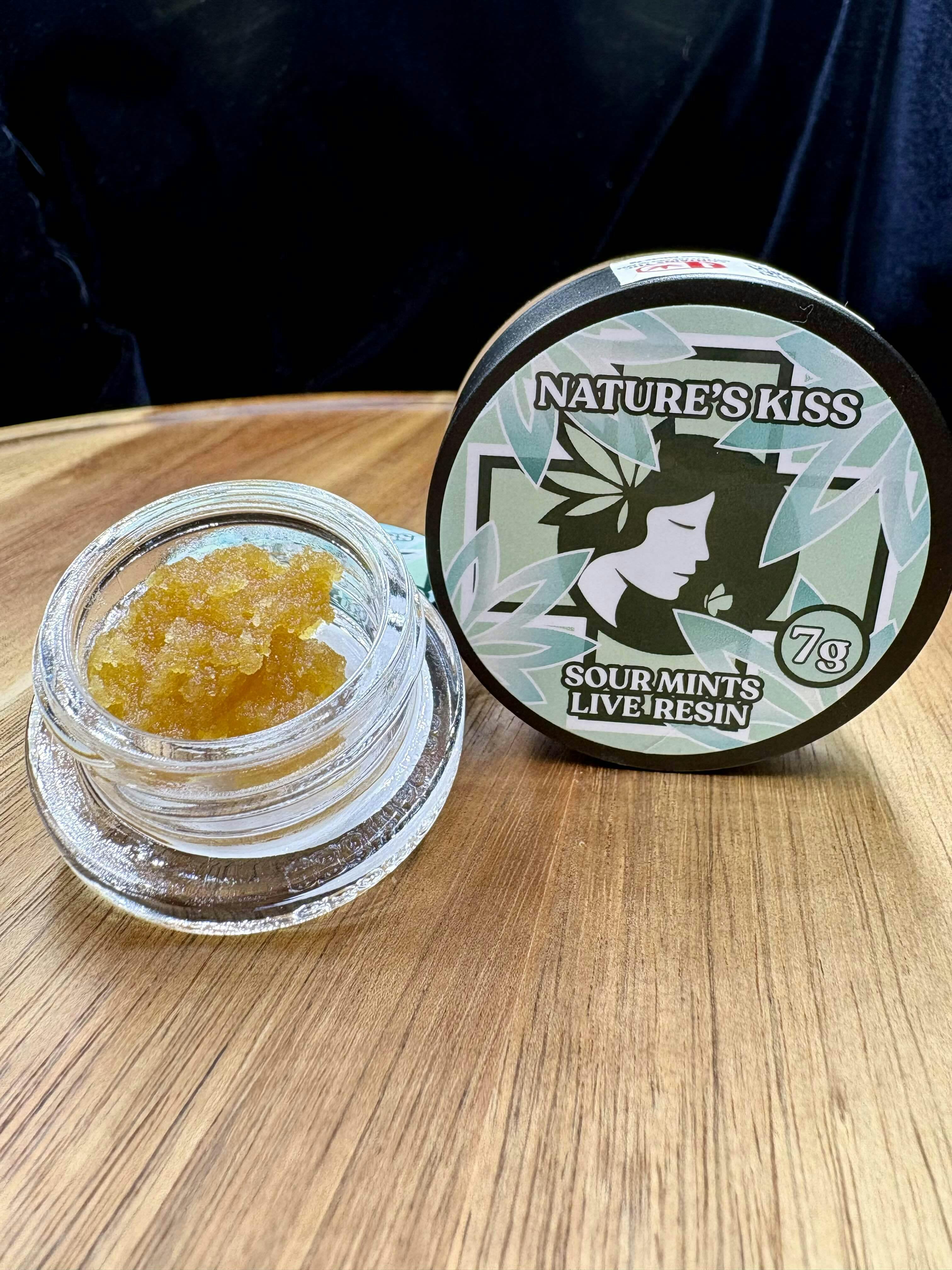 Nature's Kiss | Sour Mintz | Live Resin | 4g