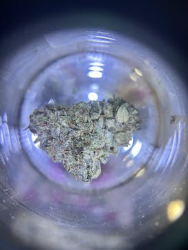 Face on Fire - Hibrida/Indica dominante Flor