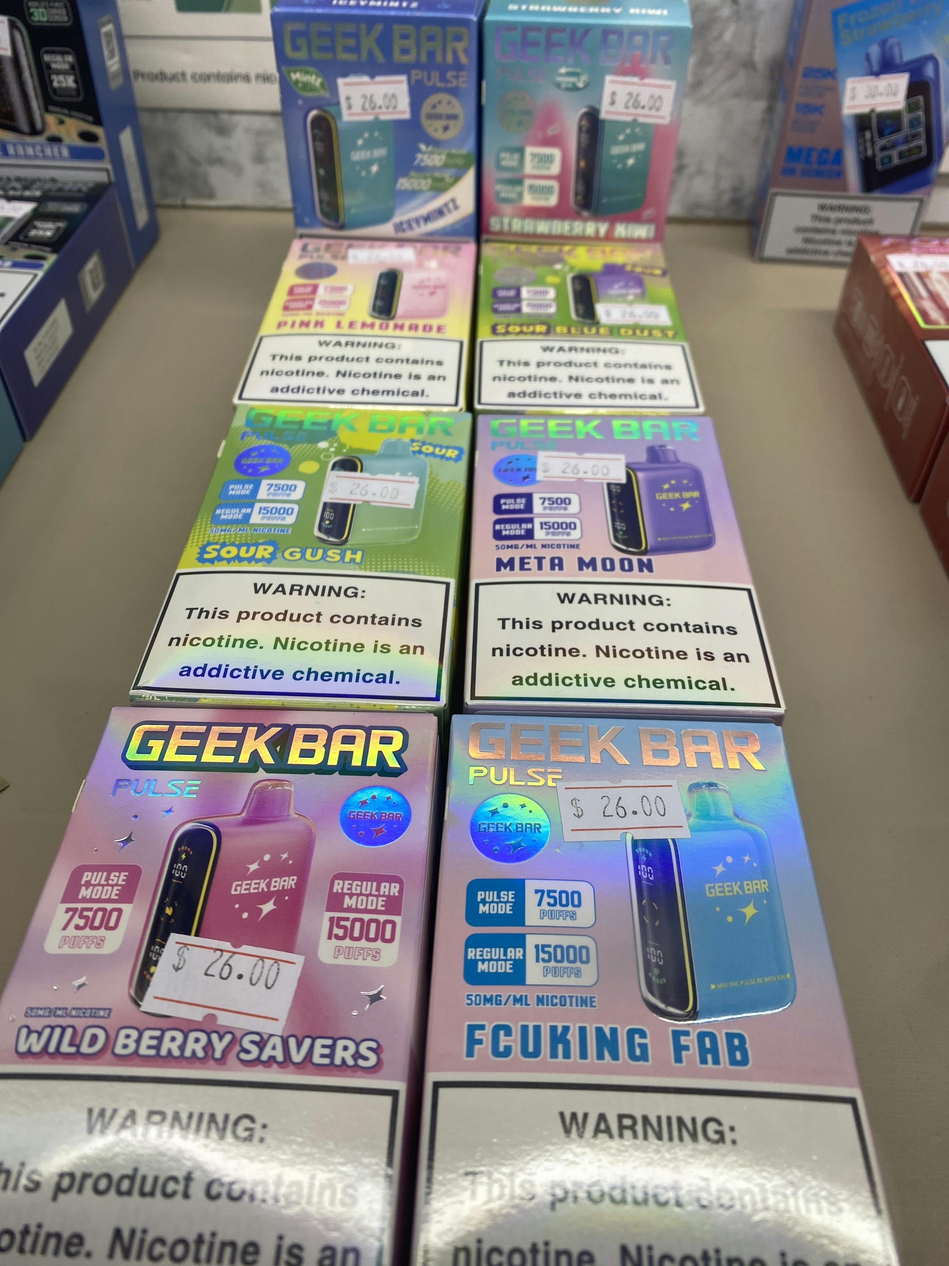 GEEK BAR 15K PUFF ALL IN ONE