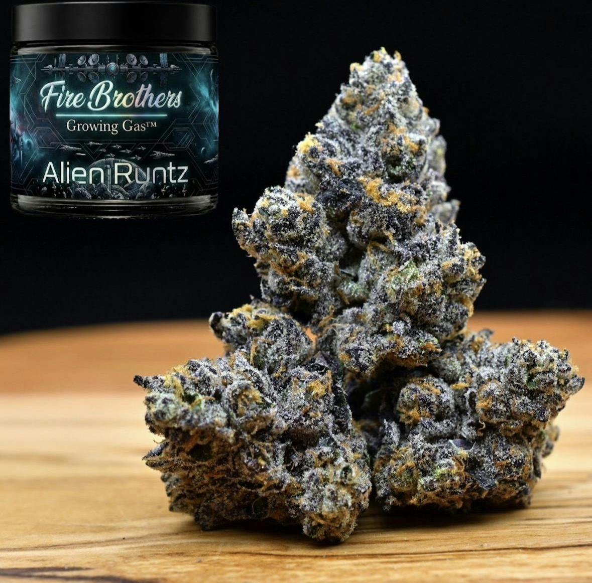 Fire Brothers Alien Runtz As 3.5g Indica (Alien Mintz x Runtz)