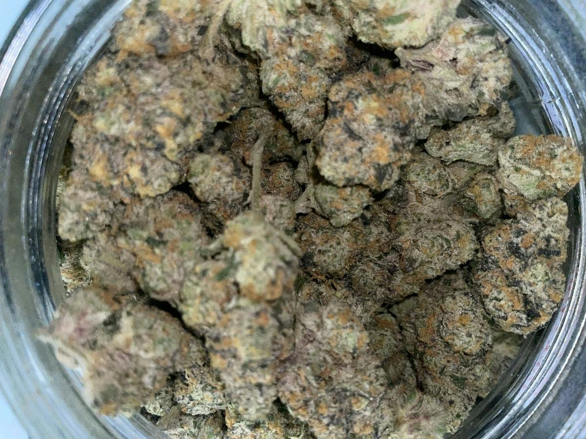 F5 Farms | Face Palm (H) | Big Buds | 3.5g by F5 Farms