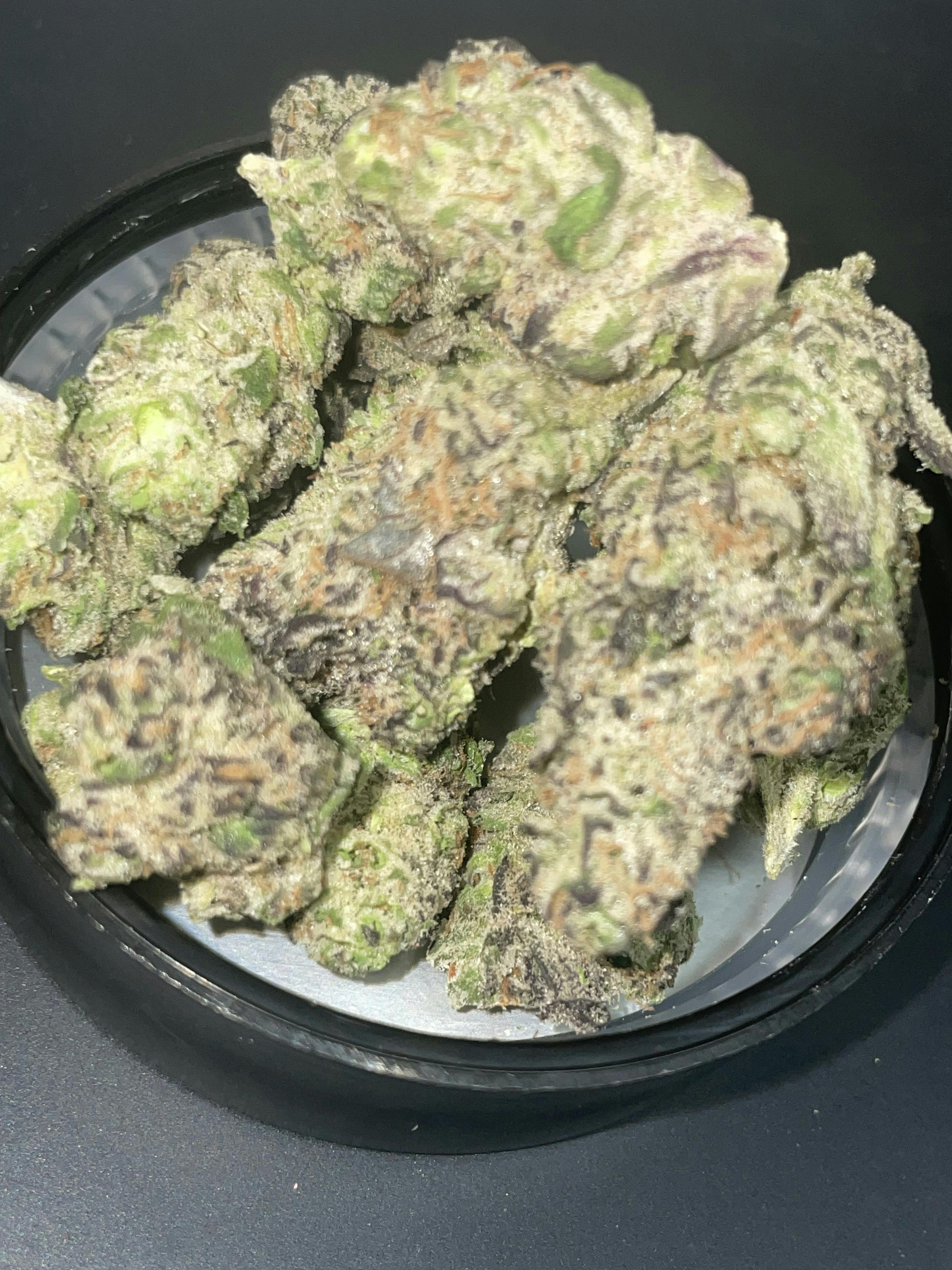 F5 Farms | Ice Cheeks (H) | Big Buds | 3.5g by F5 Farms