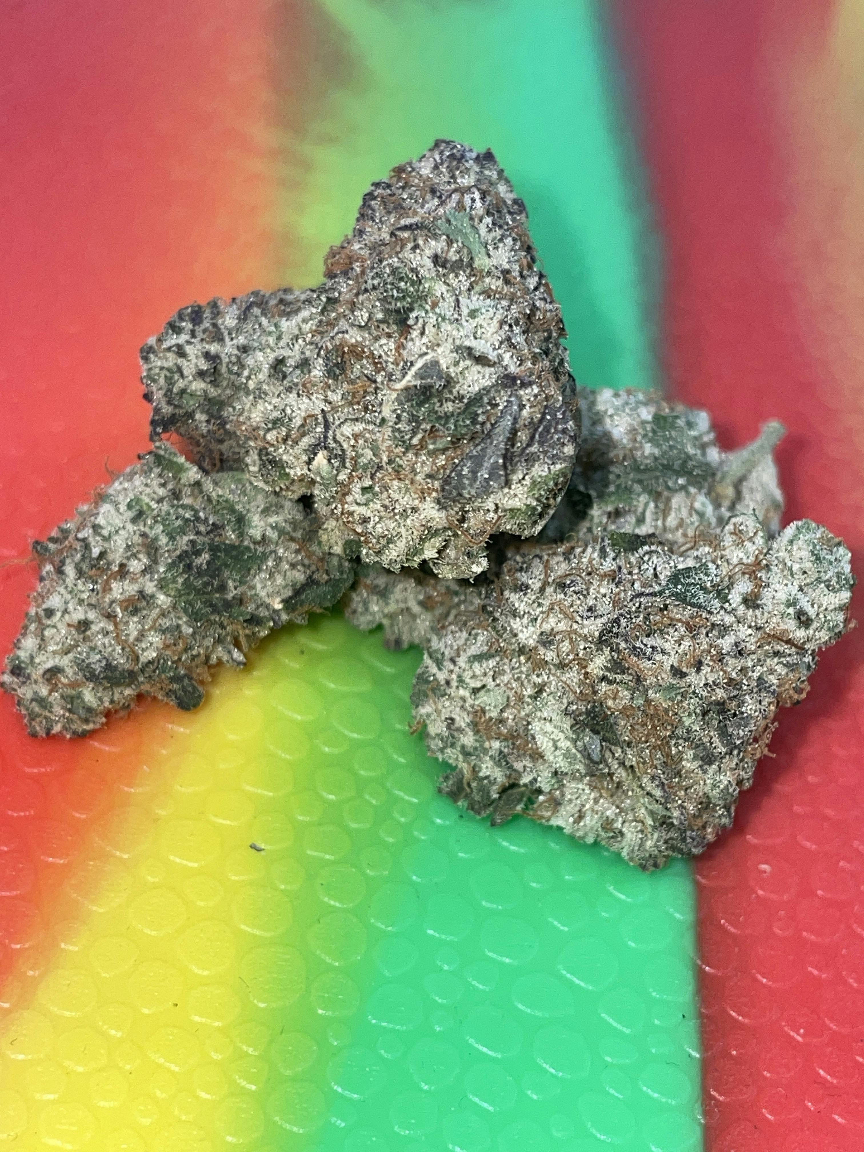 KIND LOVE: WOOKIE BURGER 3.5G