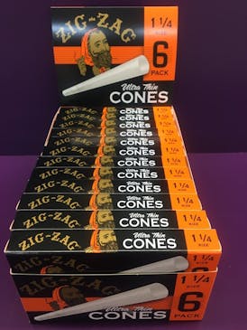 Zig Zag - Ultra Thin Cones {6 pack, 1 1/4 Size}