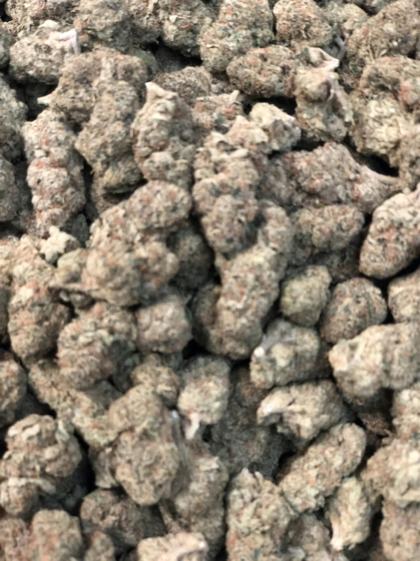 BLUE NERDZ | $75 oz | 2.07% Terps | 50 / $20 1/8 | 30 1/4 | 45 1/2 | Hybrid