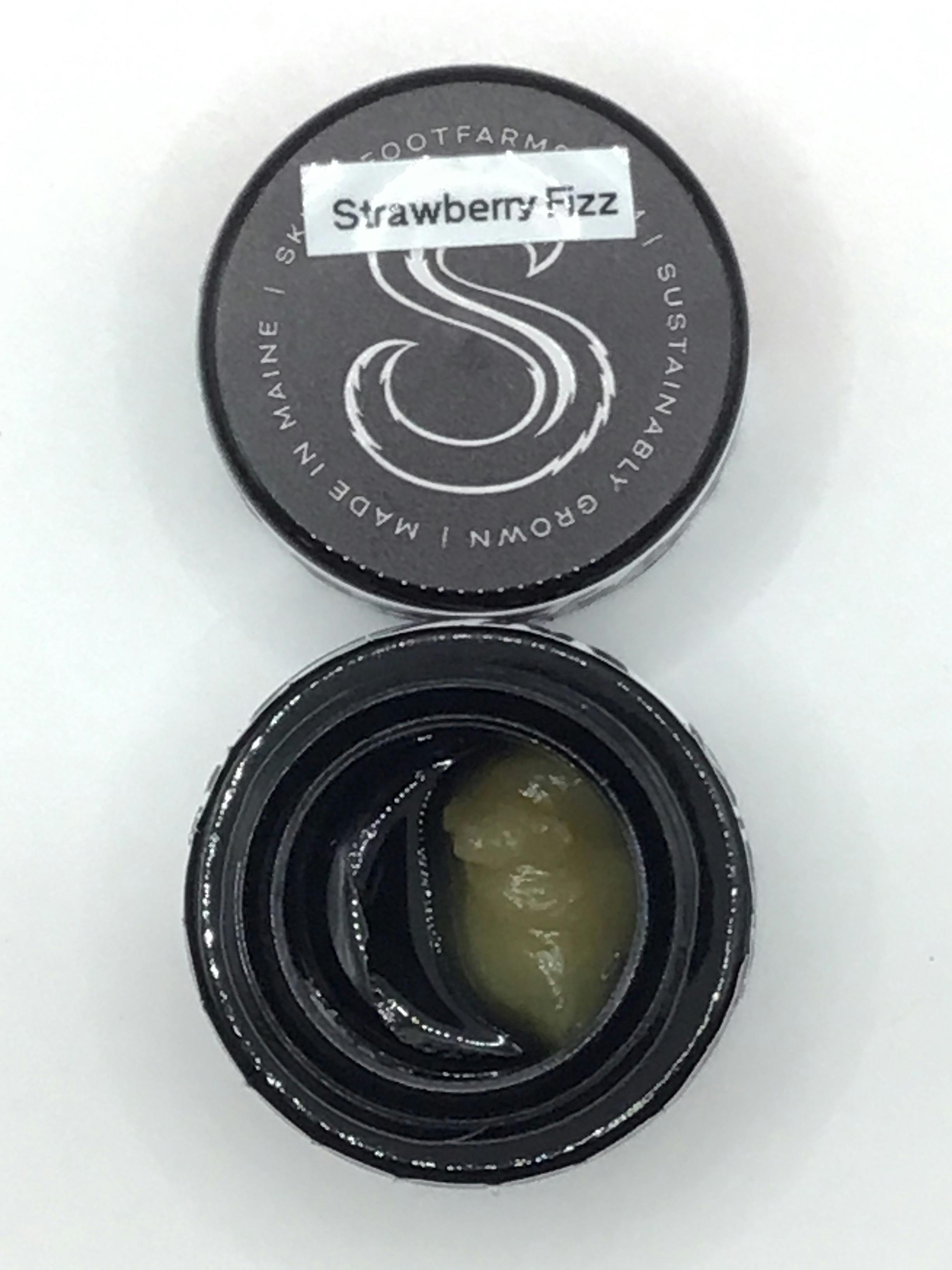 1g Strawberry Fizz Live Rosin by Skunkfoot Farms