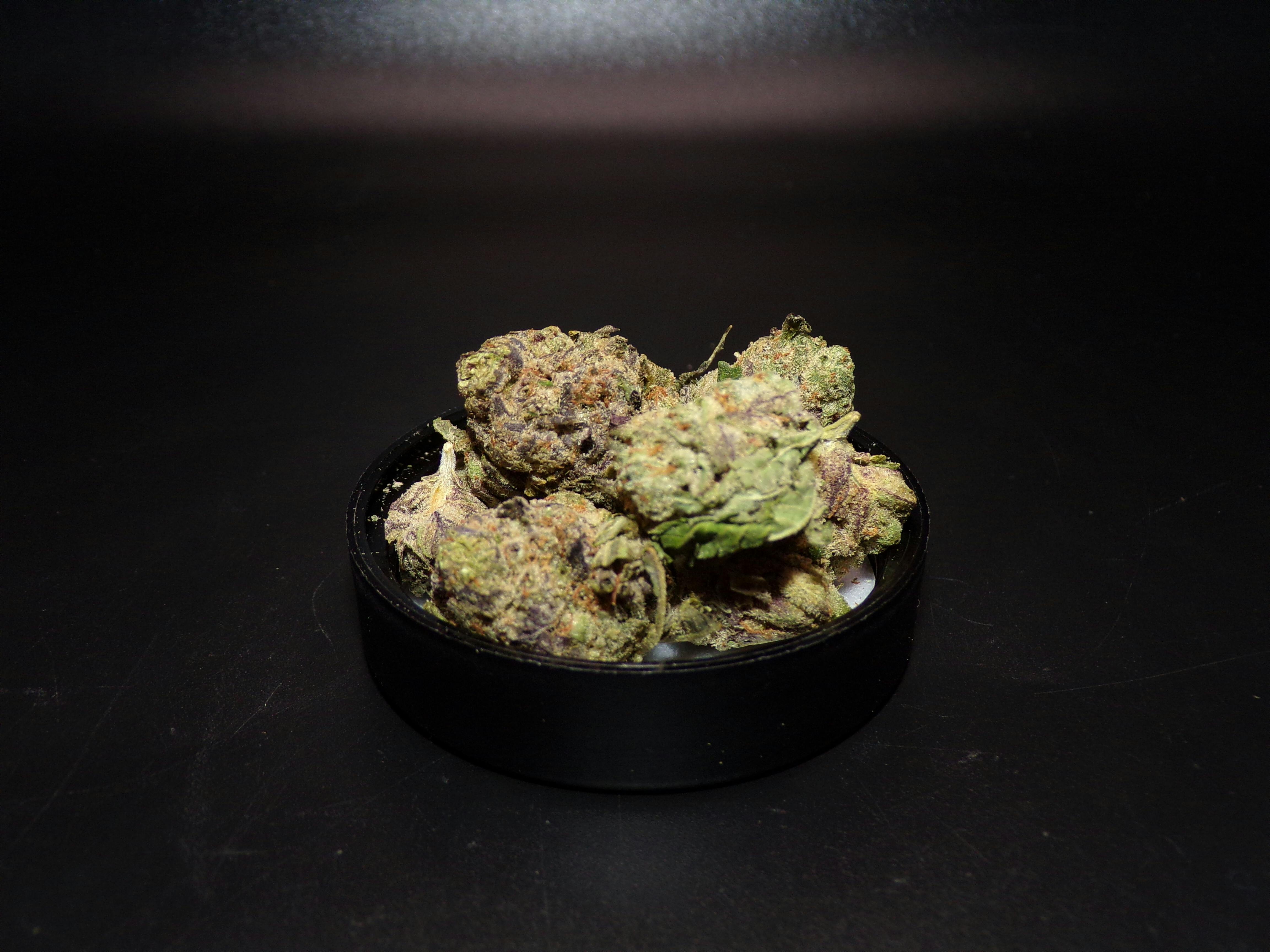Corey'S Rainbow Bridge | 3.5g