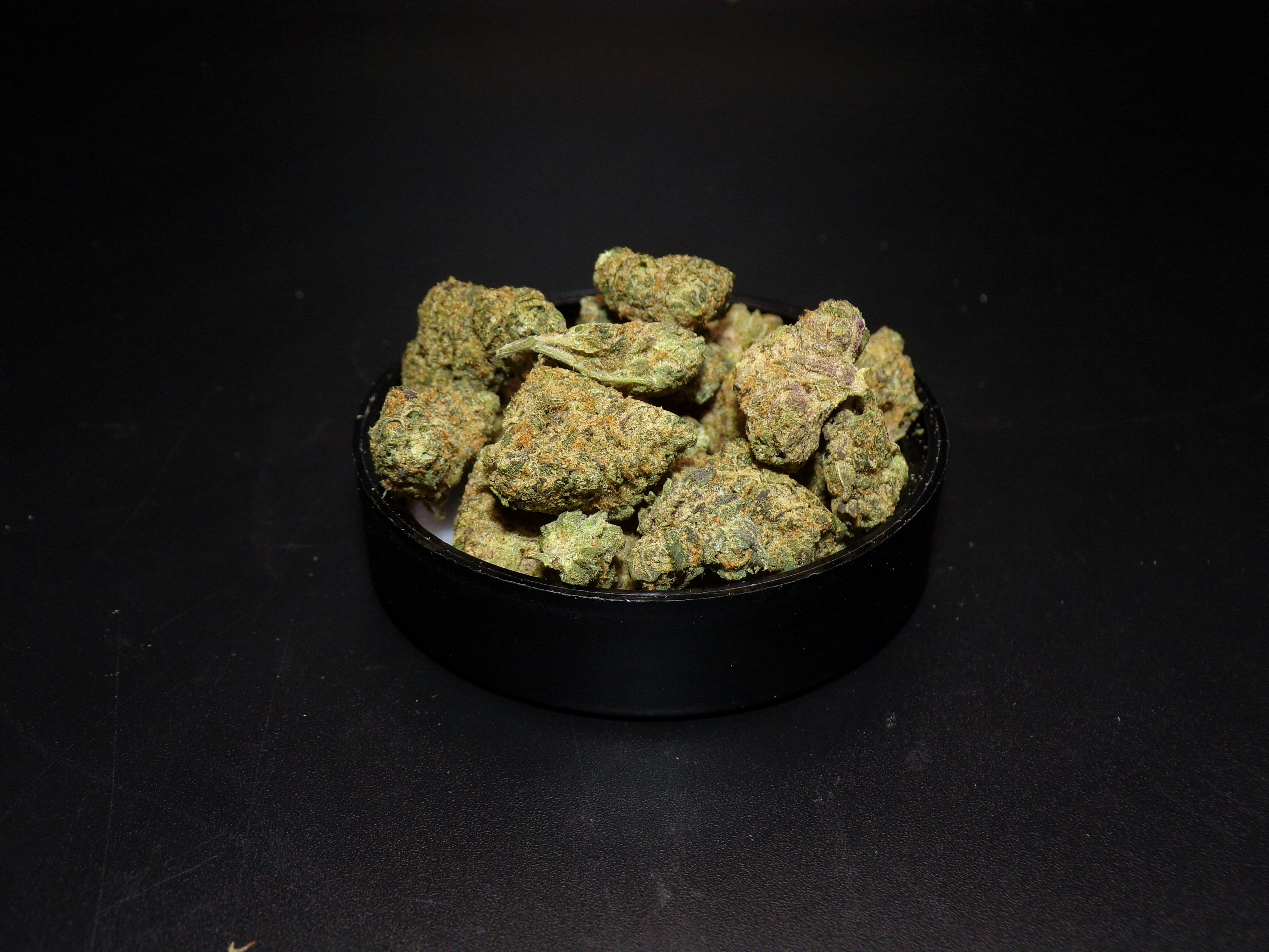 Sour Berry Blue | Smalls | 3.5g